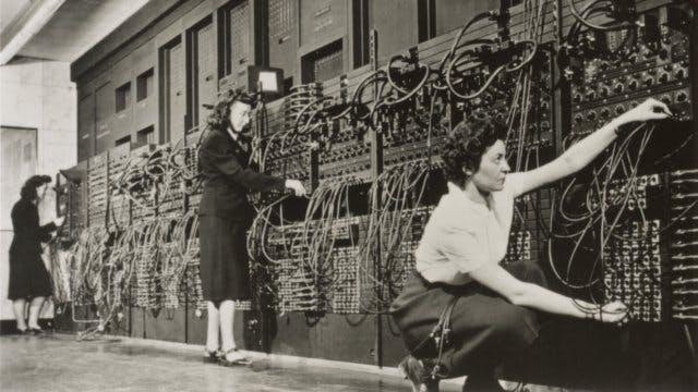 Article illustation : Tech : où sont les femmes ? L'histoire